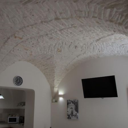 Conte Ugolino 71 Villa Мартина Франка Екстериор снимка